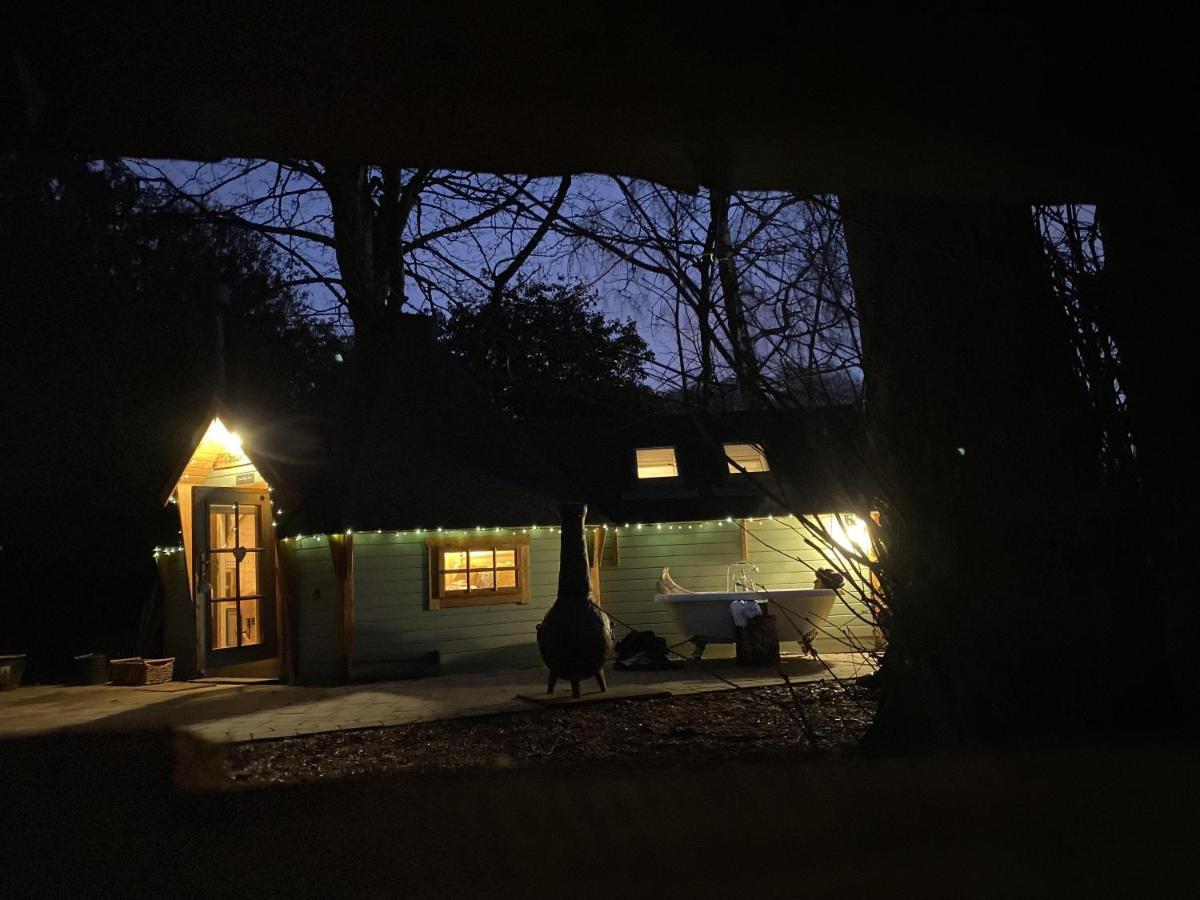 Cozy Carluke Lodge Retreat Eksteriør bilde